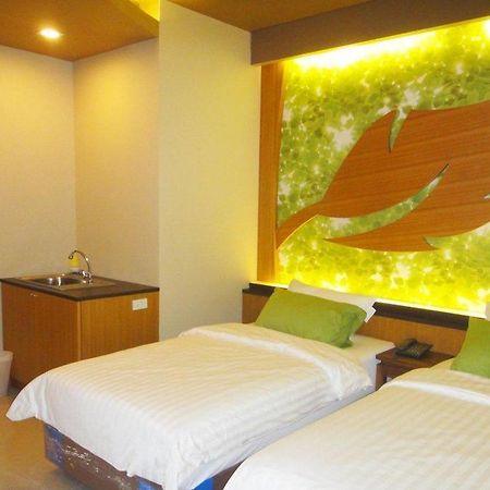 Aleaf Bangkok Hotell Exteriör bild